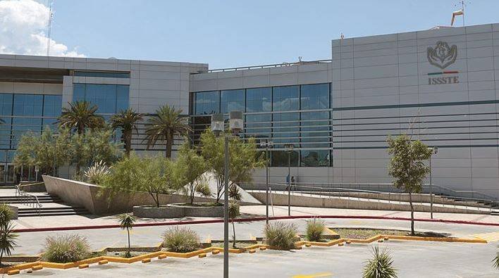 ISSSTE asegura trabajos de fumigación en hospital