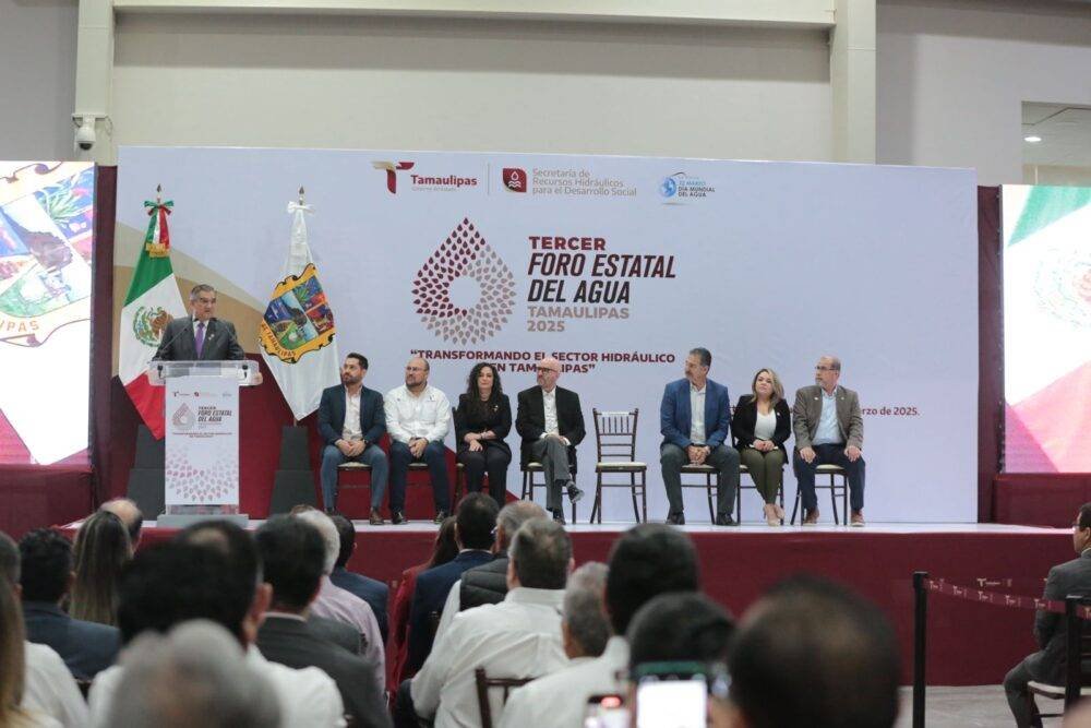 Llama Américo Villarreal a poner fin a la privatización del agua