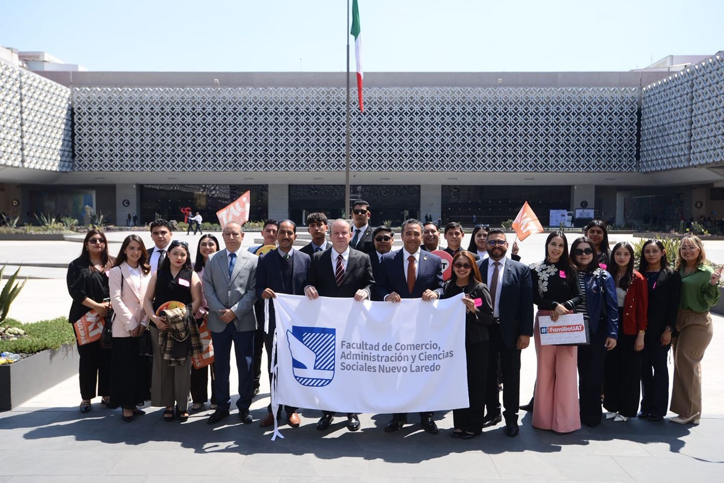 Estudiantes de la UAT fortalecen su formación en la SCJN y la Cámara de Diputados