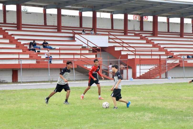El Gobierno Municipal continúa impulsando el deporte y la sana convivencia entre nuestra juventud A través de la Direcci…