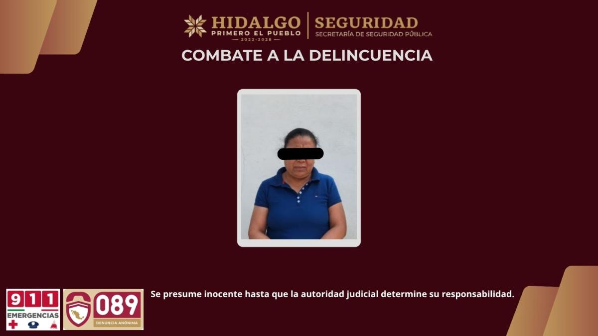 Detienen a mujer por exigir pagos a comerciantes de la Central de Abastos
