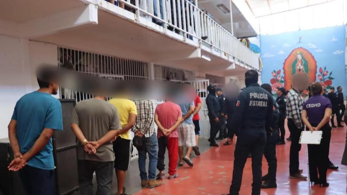 Realizan operativo en el CERESO Número 1 de Durango