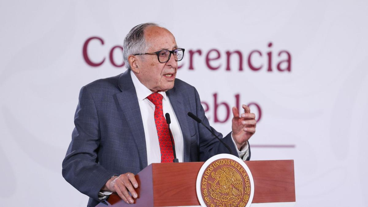 Investigan hallazgo de medicamentos caducos en el Hospital Infantil de México