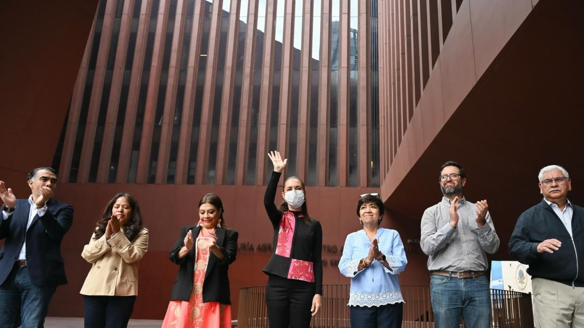 Claudia Sheinbaum inaugura Centro Nacional de Atención Agraria y Archivo General Agrario en CDMX