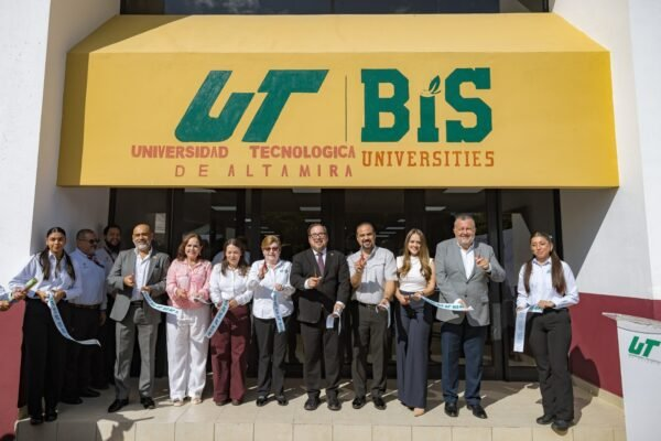 Inauguran nueva Unidad de Docencia de la Universidad Tecnológica de Altamira