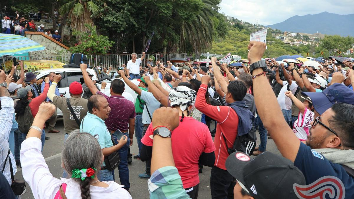 Maestros de educación indígena en Oaxaca se irán a paro