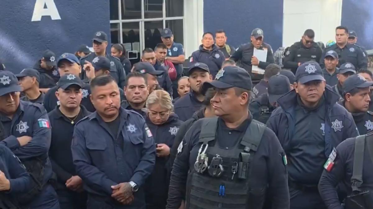 Paran labores policías municipales de Cuernavaca; piden salario de 17 mil pesos