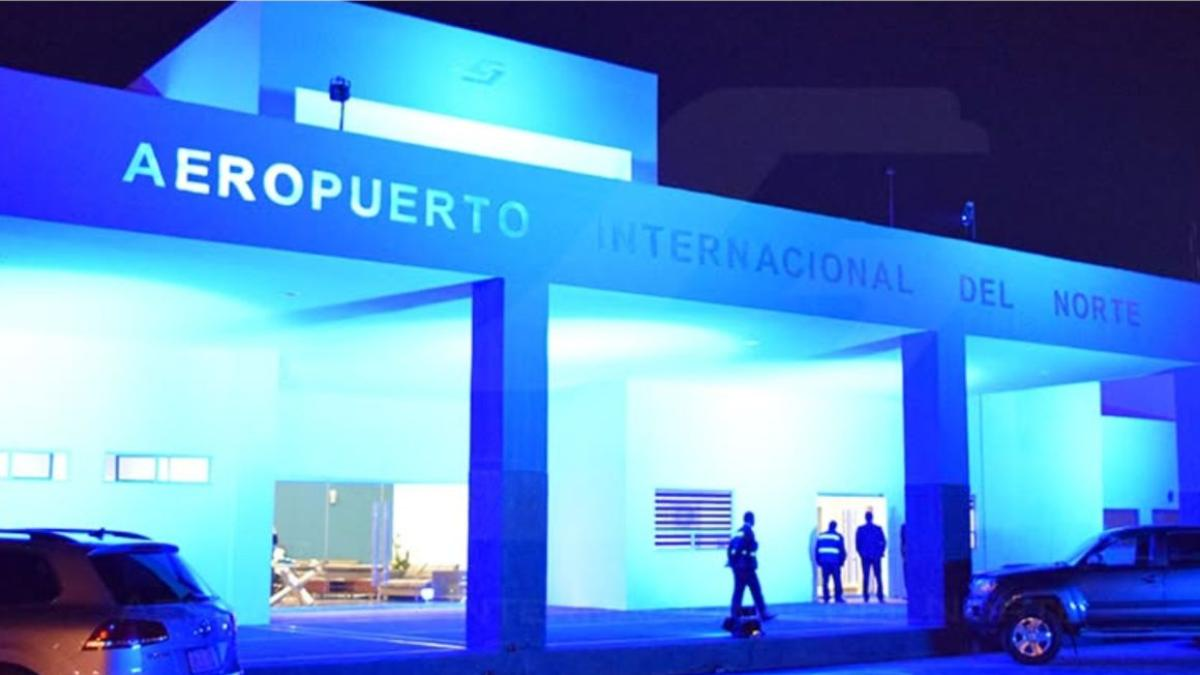 Aeronave realiza aterrizaje de emergencia en Aeropuerto del Norte