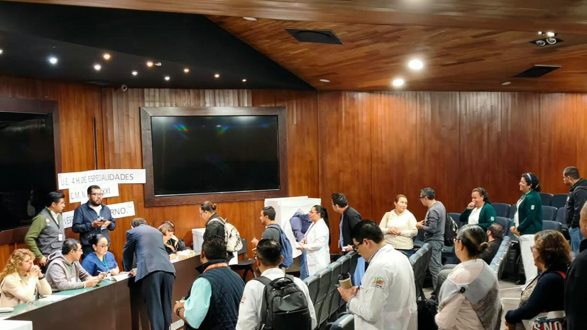 Concluye la jornada de consulta con participación de trabajadoras y trabajadores del IMSS