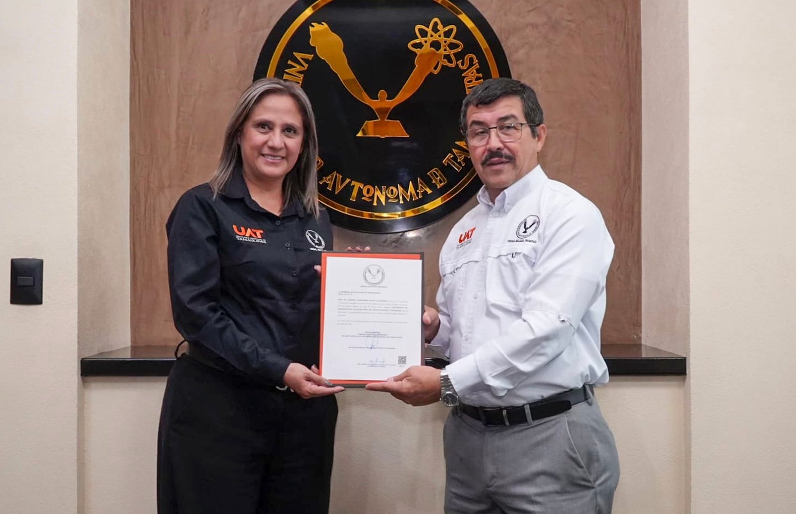 Rector de la UAT nombra a la Dra. Bárbara Macías como encargada de Despacho de la Secretaría de Investigación y Posgrado