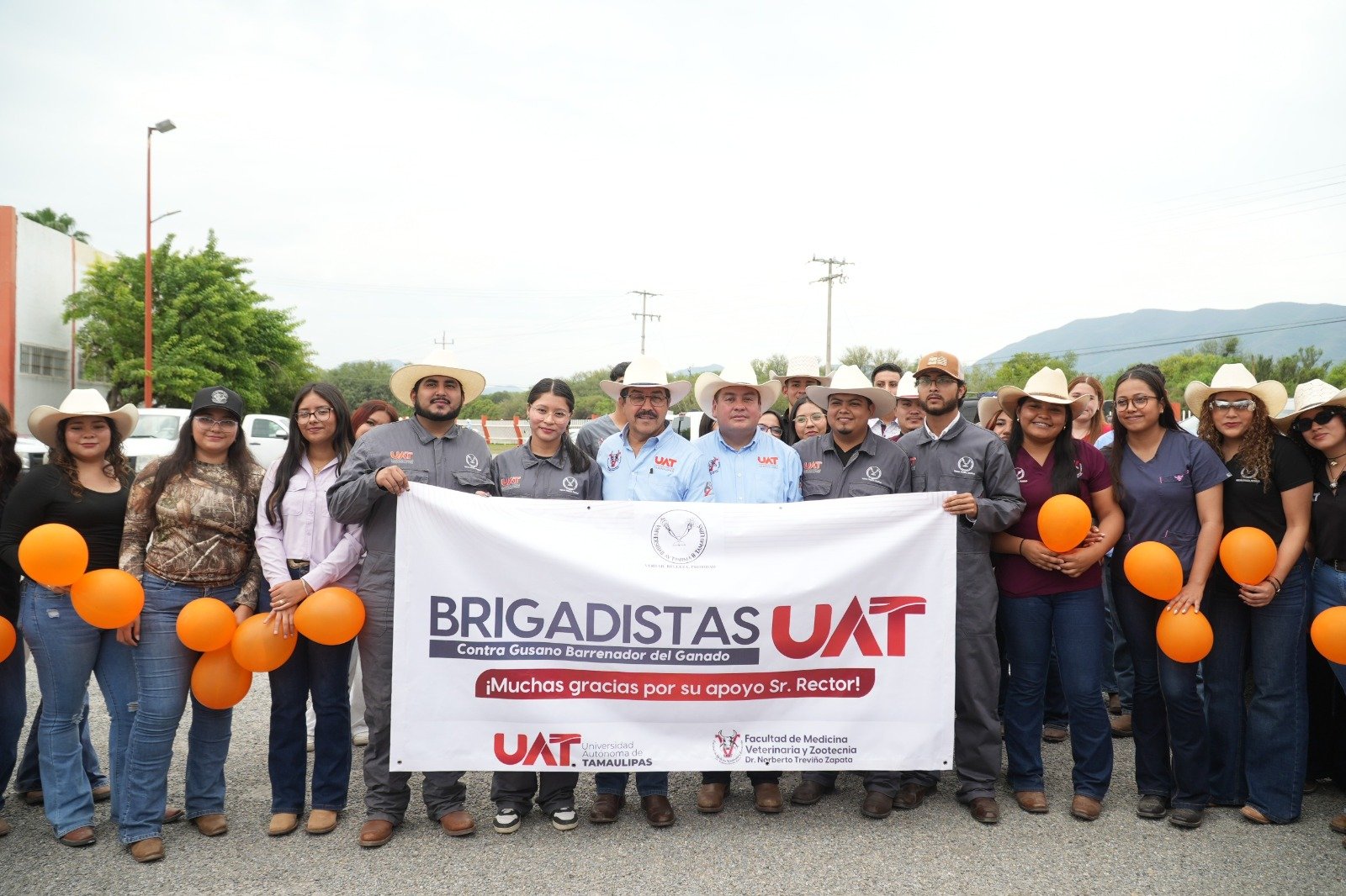Fortalece rector de la UAT la unidad y las tradiciones en la FMVZ